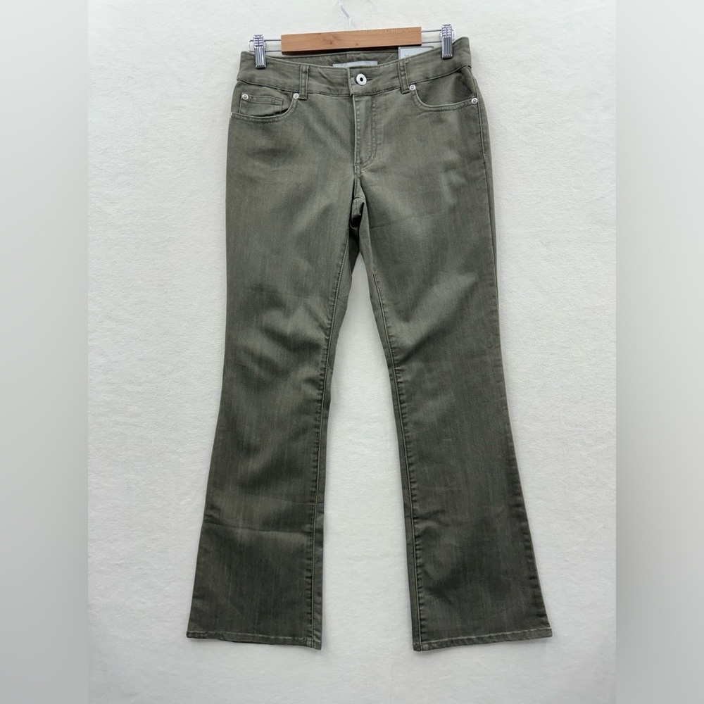 Chico's Platinum Women’s 00 (2) Jeans Ultimate Fit Flare Leg Green Denim